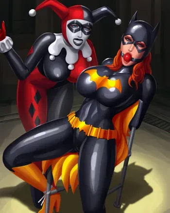 [Svoidist] Batgirl in distress manga cover