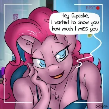 [Dogg] Web Caming with Pinkie (My Little Pony) [English] manga cover